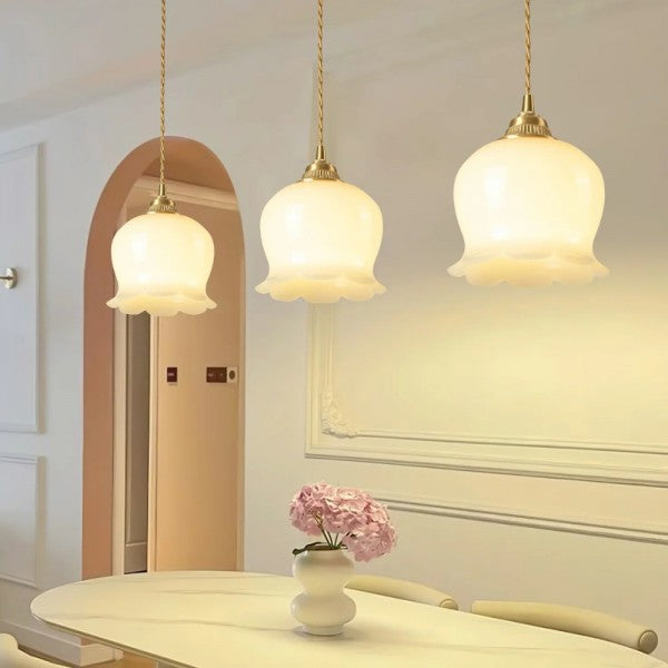 Retro Cream Lily of the Valley Flower Light